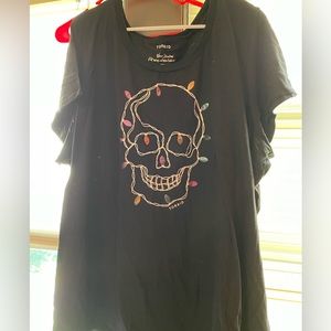 Black holiday tshirt